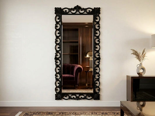 Elegant Accent Mirror – Sophisticated Designer Décor