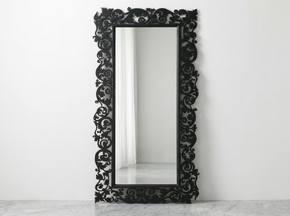 Grand Decor Mirror – Refined Luxury for Modern Spaces