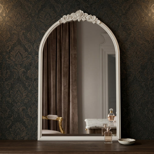 Luxury Frame Mirror – Elegant Décor for Modern Interiors